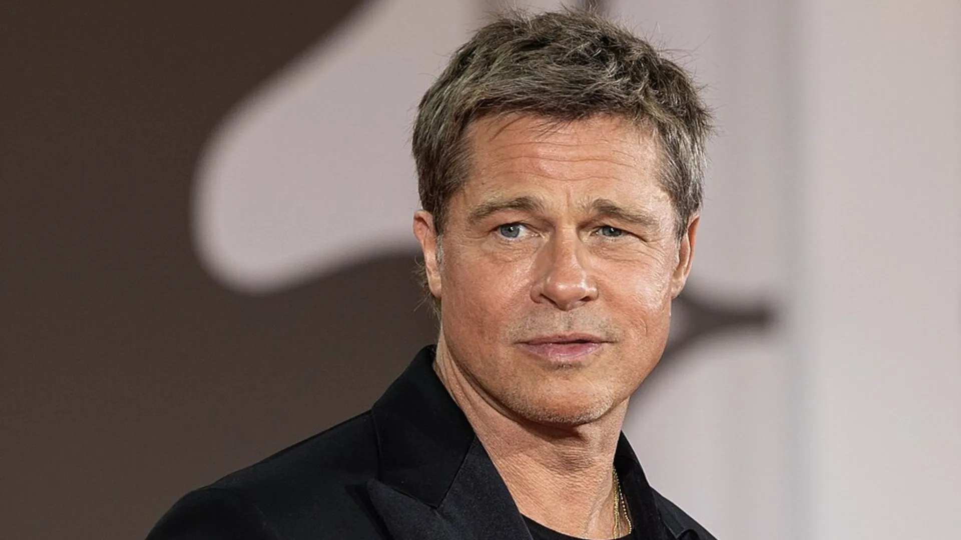 Photo professionnel de Brad Pitt au 81st Venice International Film Festival.